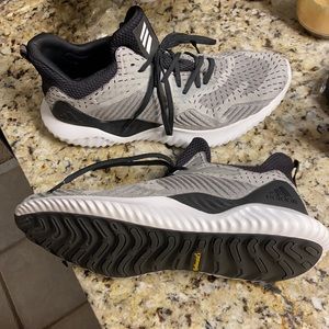 Adidas Alphabounce Men’s Shoes Size 11